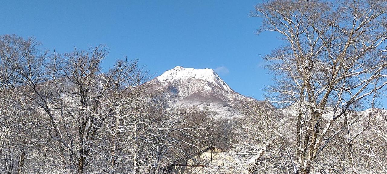Guesthouse Aozora Blue Sky Myoko Eksteriør billede